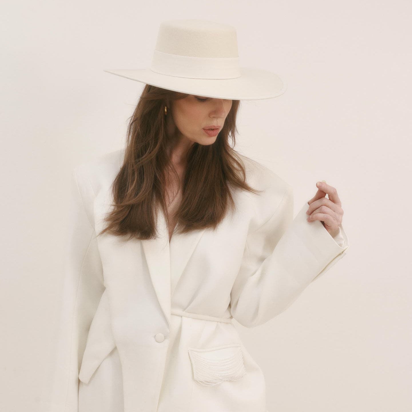 MADAME ZIV - chapeau by kim or azulaychapeau by kim or azulay
