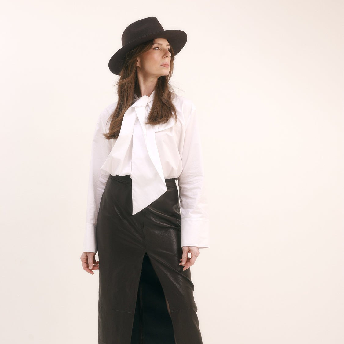 MADAME ZIV - chapeau by kim or azulaychapeau by kim or azulay